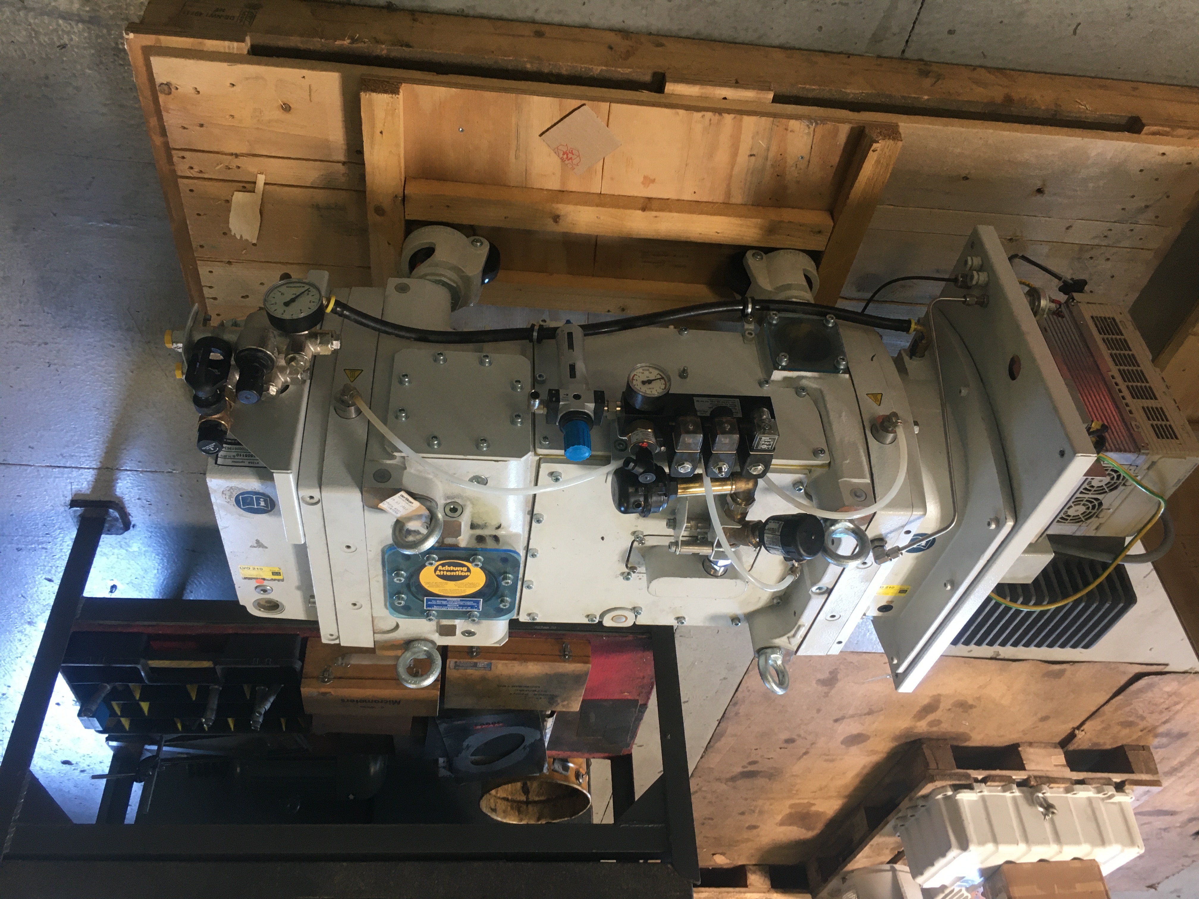 Pompe sèche à vis LEYBOLD DV650, DV450